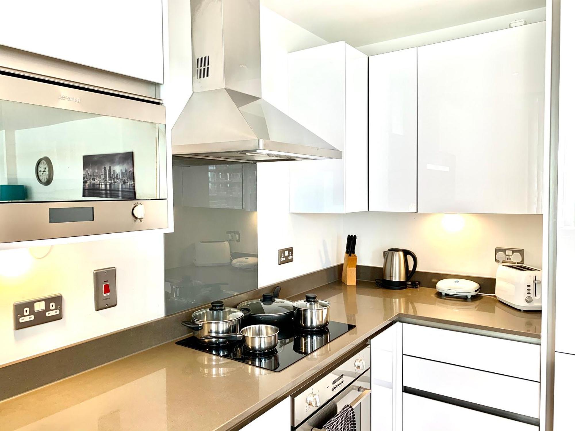 Modern London Excel 2 Bedrooms 2 Bathrooms, Parking, Kitchen, Lounge, Balcony Apartment Exteriör bild
